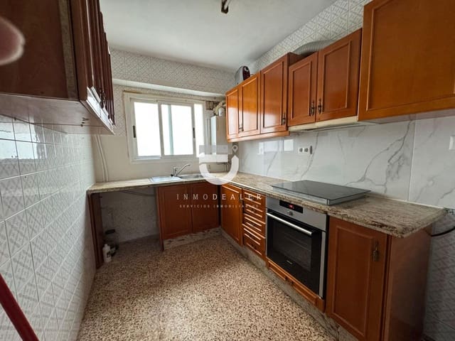 4 soveværelse Lejlighed til salg i Oliva - € 98.000 (Ref: 9359757)