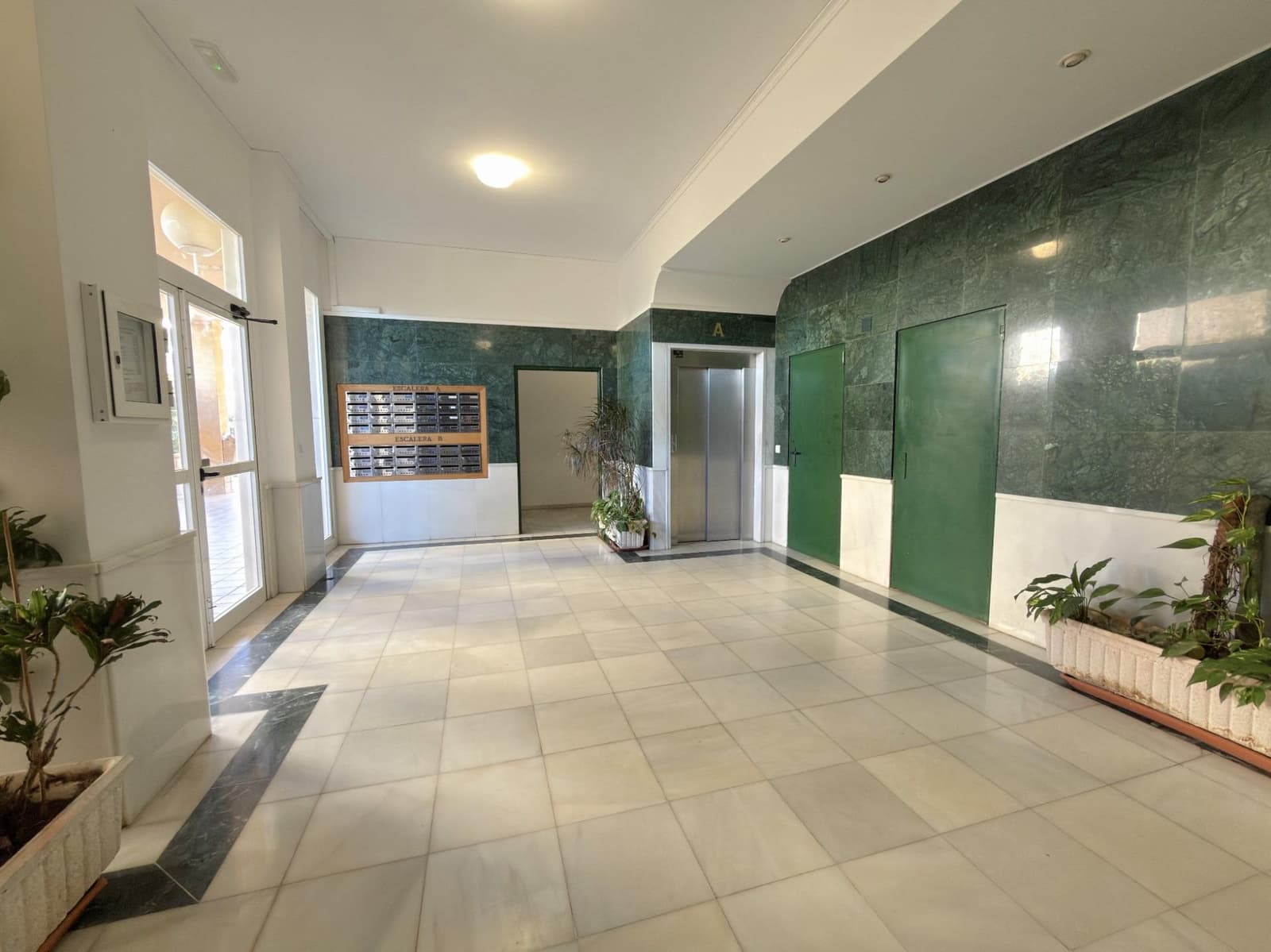 2 slaapkamer Appartement te koop in Daimus - € 215.000 (Ref: 9379252)