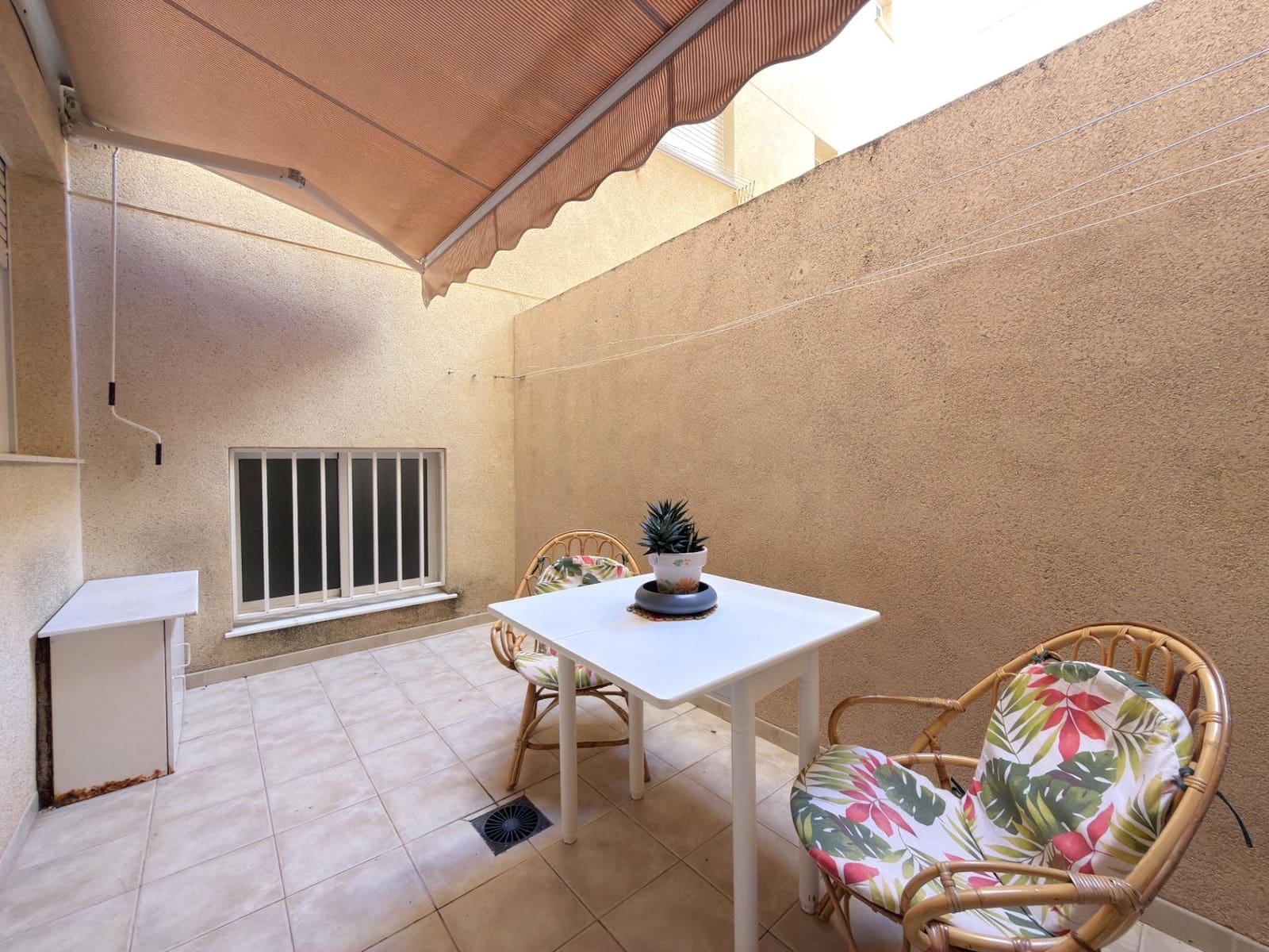 2 slaapkamer Appartement te koop in Daimus - € 215.000 (Ref: 9379252)