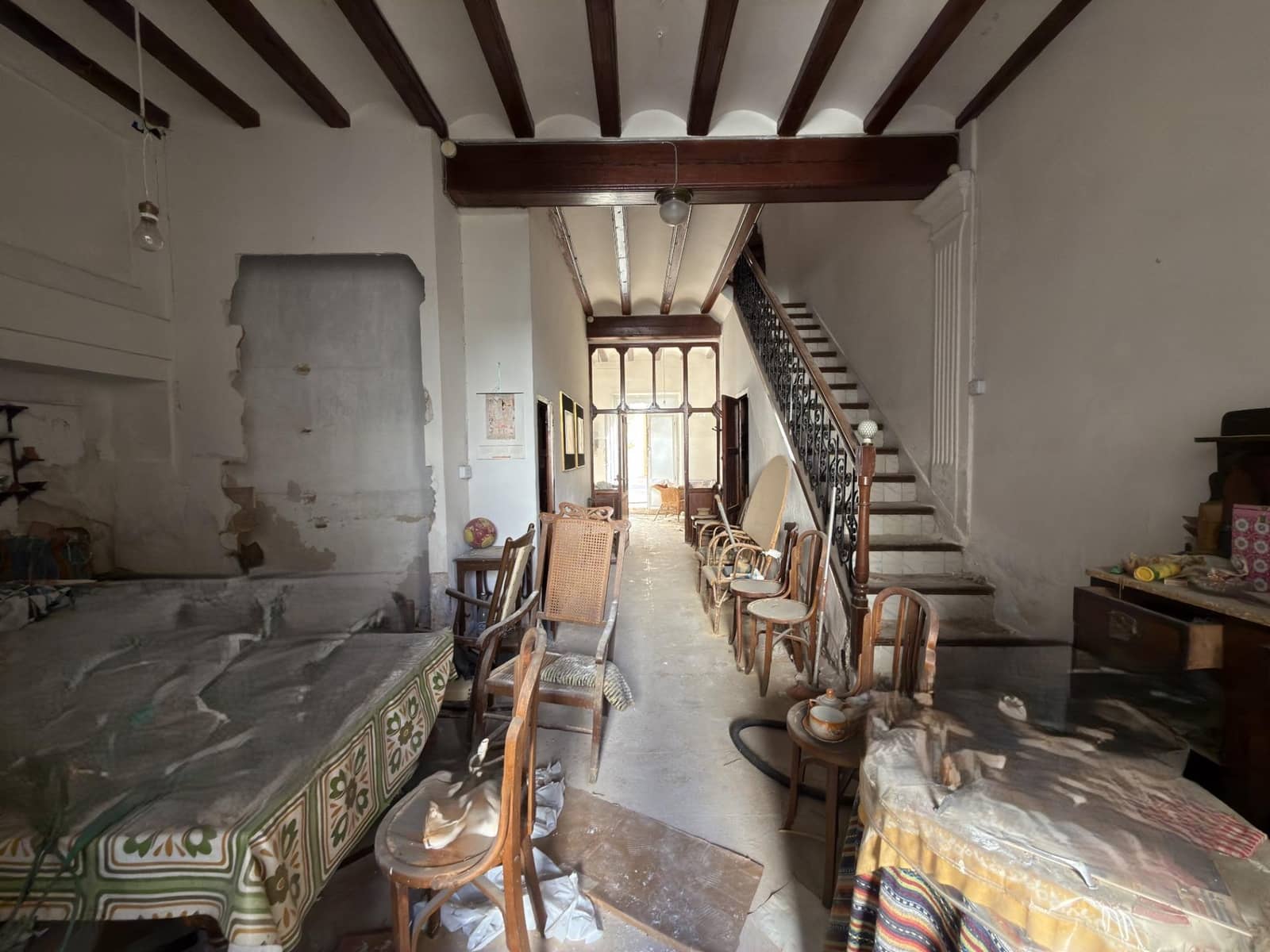 5 makuuhuone Omakotitalo myytävänä paikassa Llocnou de Sant Jeroni - 49 000 € (Ref: 9383175)