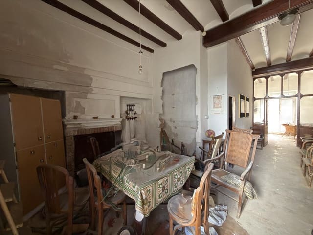 5 bedroom Townhouse for sale in Llocnou de Sant Jeroni - € 49,000 (Ref: 9383175)