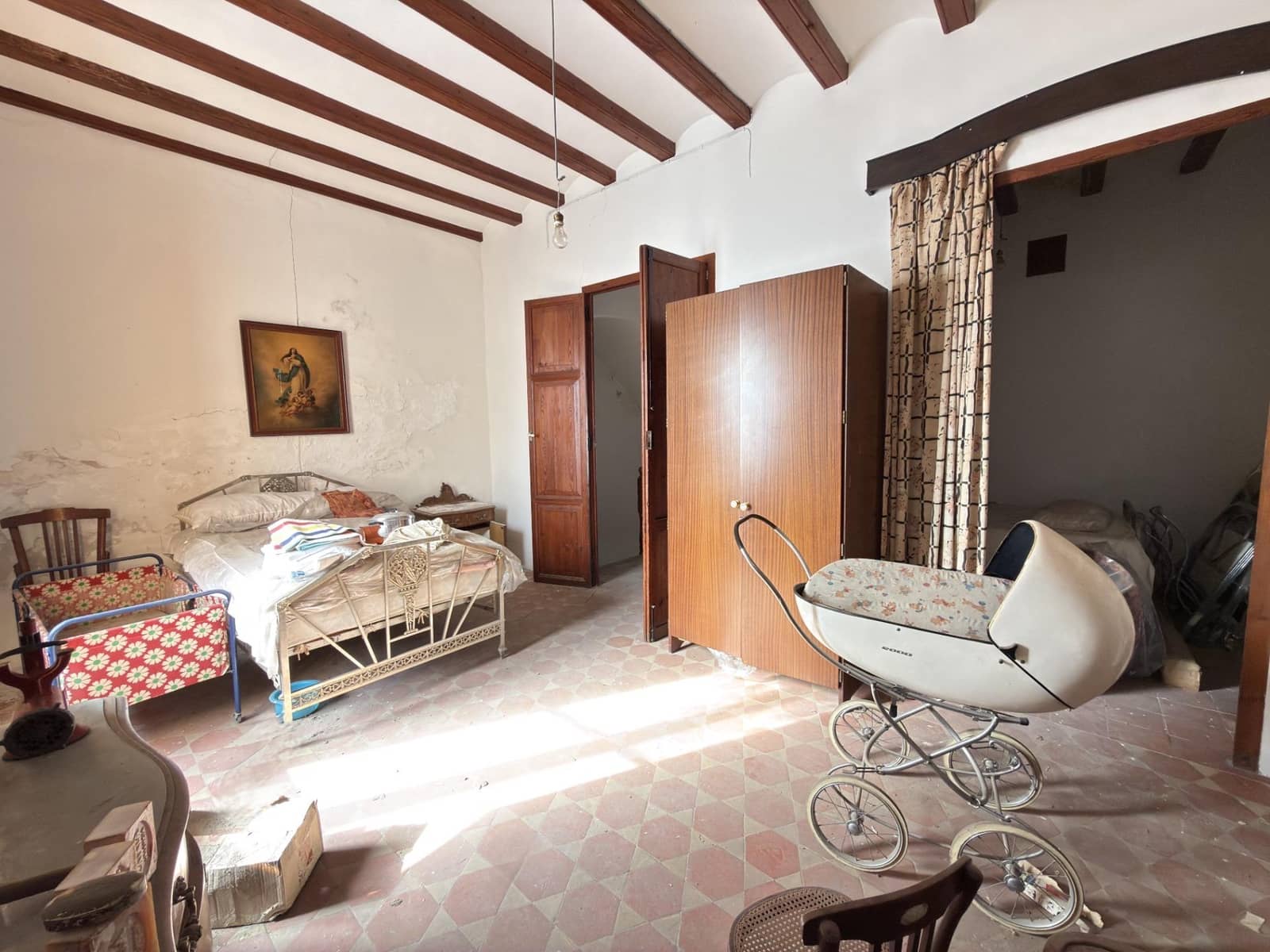 5 makuuhuone Omakotitalo myytävänä paikassa Llocnou de Sant Jeroni - 49 000 € (Ref: 9383175)