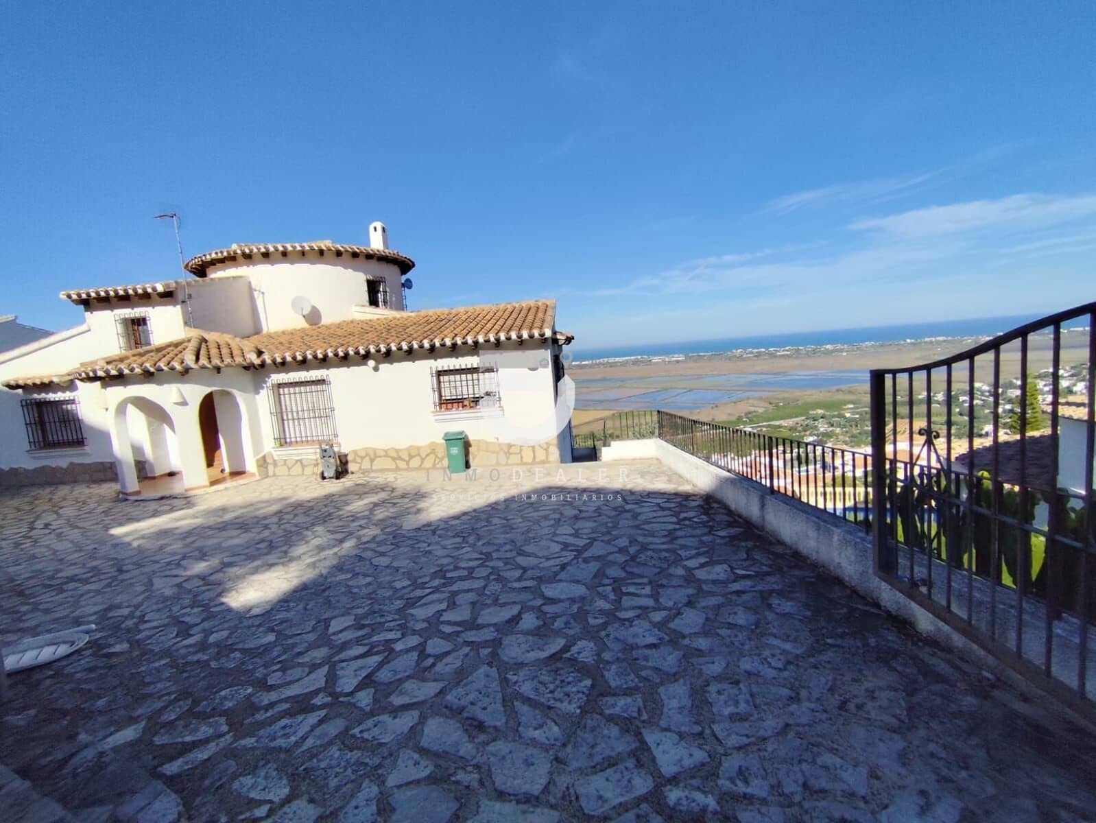 3 sovrum Villa till salu i Pego - 350 000 € (Ref: 9383176)