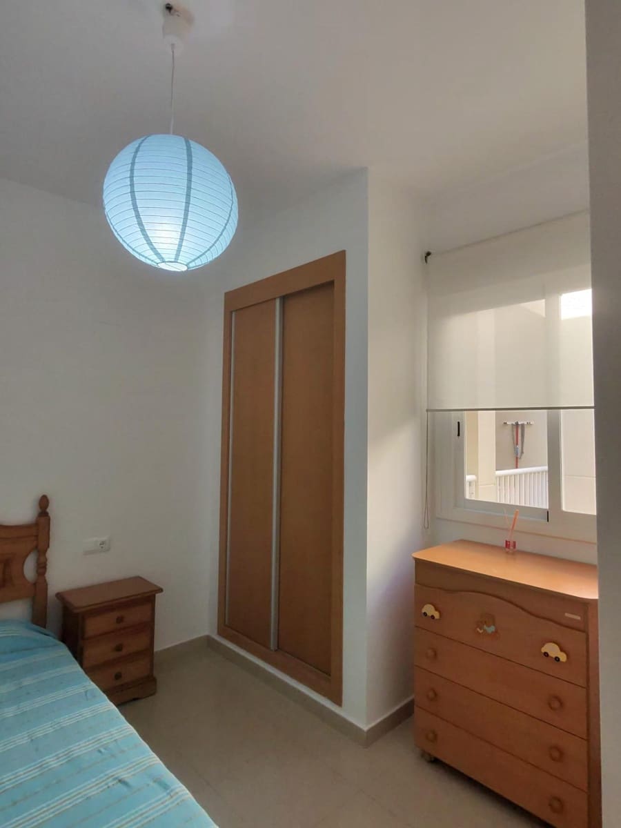 3 soverom Leilighet til salgs i Oliva med garasje - € 146 000 (Ref: 9398664)