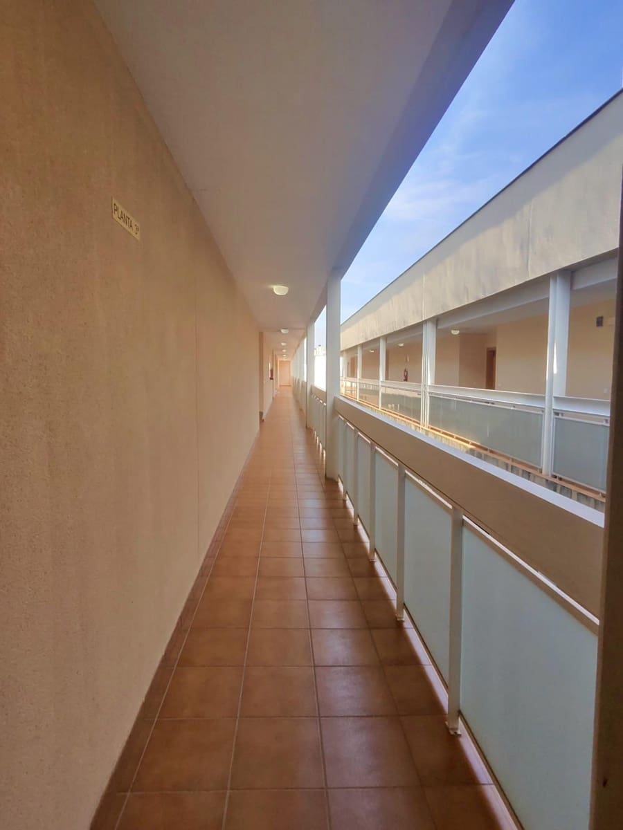 3 soverom Leilighet til salgs i Oliva med garasje - € 146 000 (Ref: 9398664)