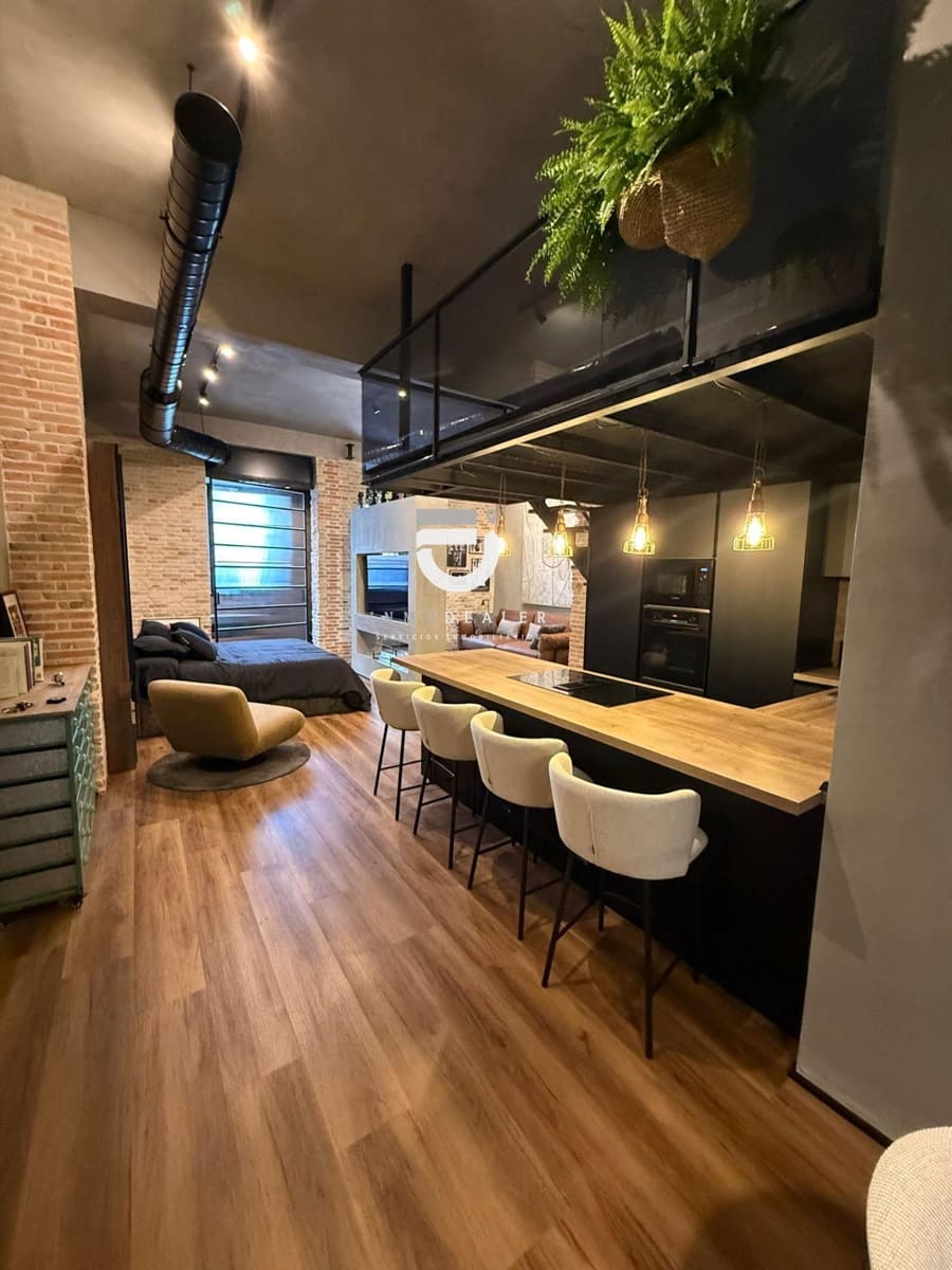 2 makuuhuone Ullakkoasunto myytävänä paikassa Gandia - 260 000 € (Ref: 9401597)