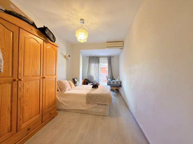 4 chambre Appartement à vendre à Gandia avec garage - 185 000 € (Ref: 9403545)