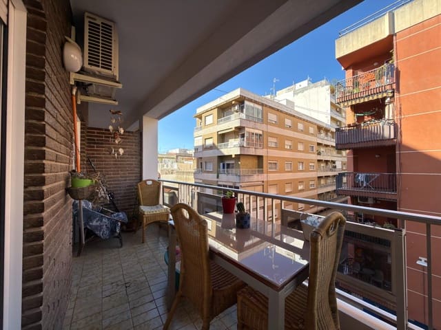 4 chambre Appartement à vendre à Gandia avec garage - 185 000 € (Ref: 9403545)