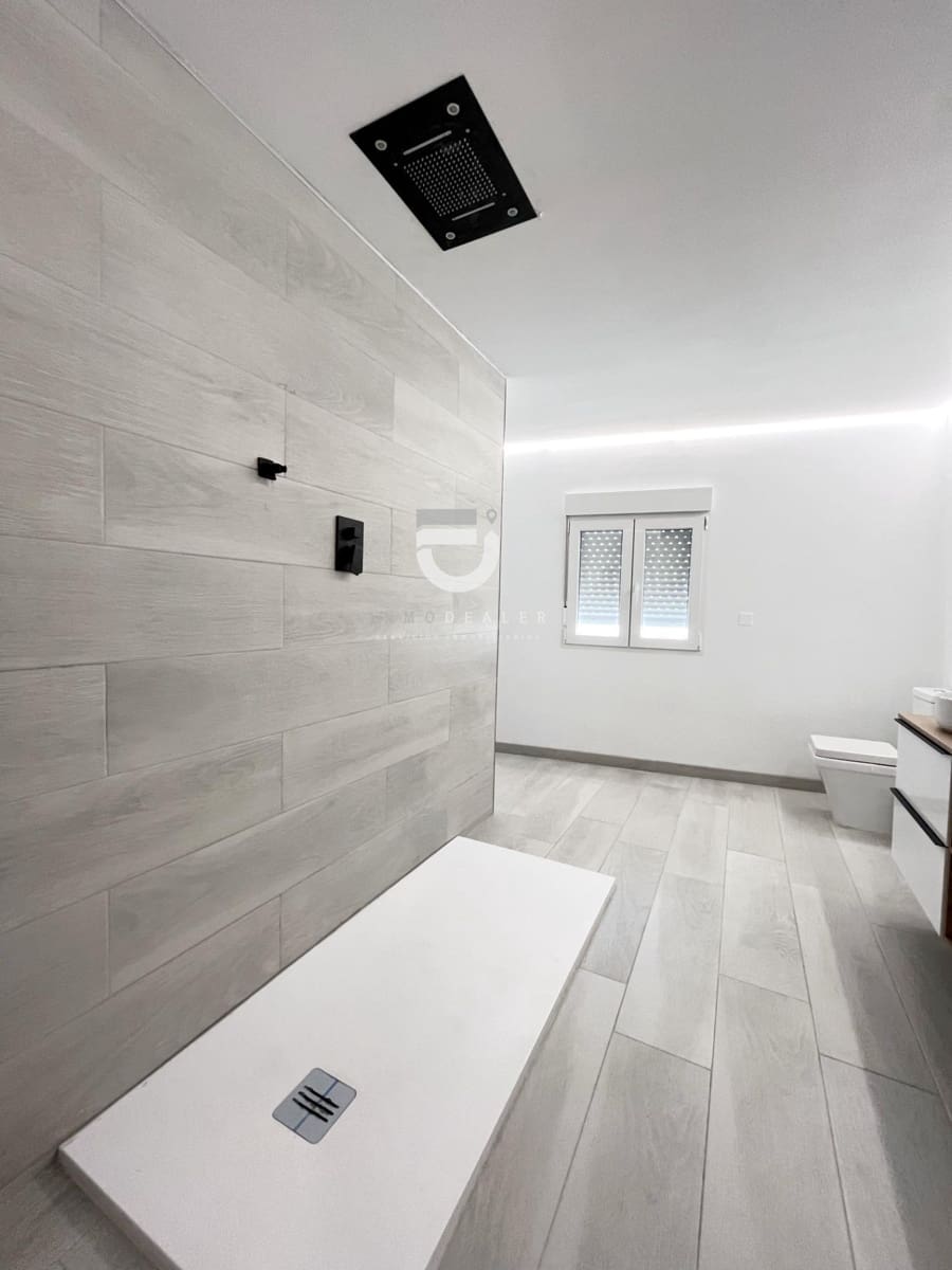 4 soveværelse Byhus til salg i Oliva med garage - € 210.000 (Ref: 9411187)