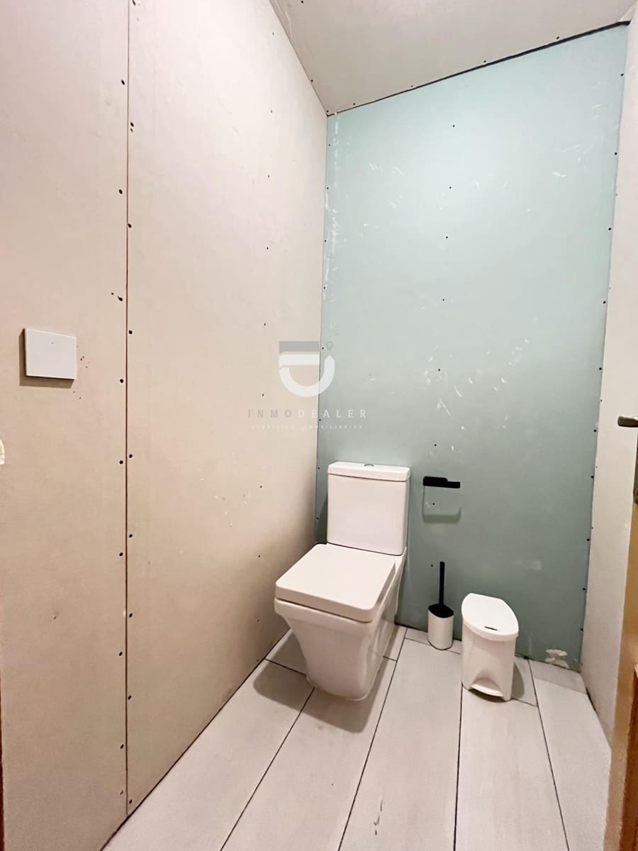 4 soveværelse Byhus til salg i Oliva med garage - € 210.000 (Ref: 9411187)