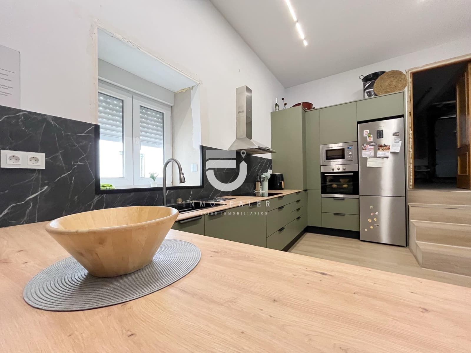 4 soveværelse Byhus til salg i Oliva med garage - € 210.000 (Ref: 9411187)