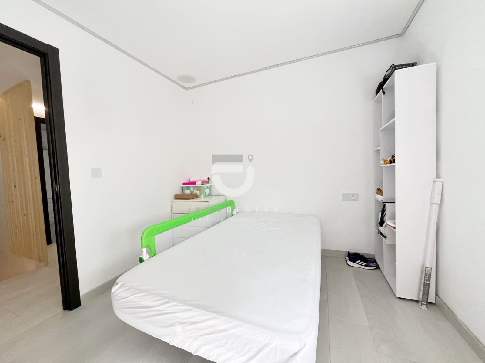 4 soveværelse Byhus til salg i Oliva med garage - € 210.000 (Ref: 9411187)