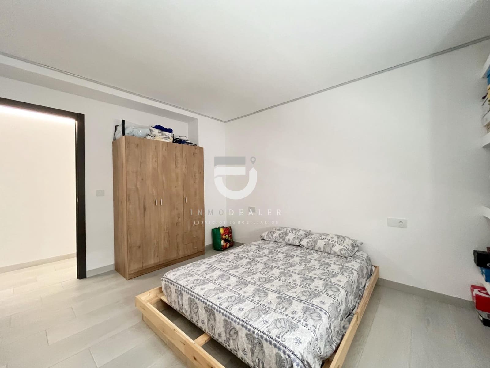 4 soveværelse Byhus til salg i Oliva med garage - € 210.000 (Ref: 9411187)