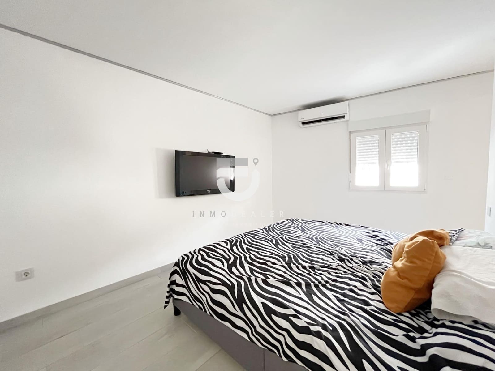 4 soveværelse Byhus til salg i Oliva med garage - € 210.000 (Ref: 9411187)