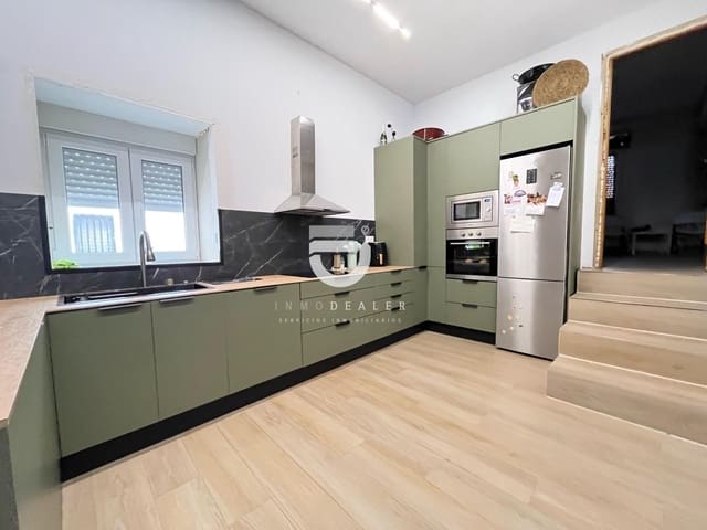 4 sypialnia Dom na sprzedaż w Oliva Pueblo, Oliva z garażem - 210 000 € (Ref: 9411187)