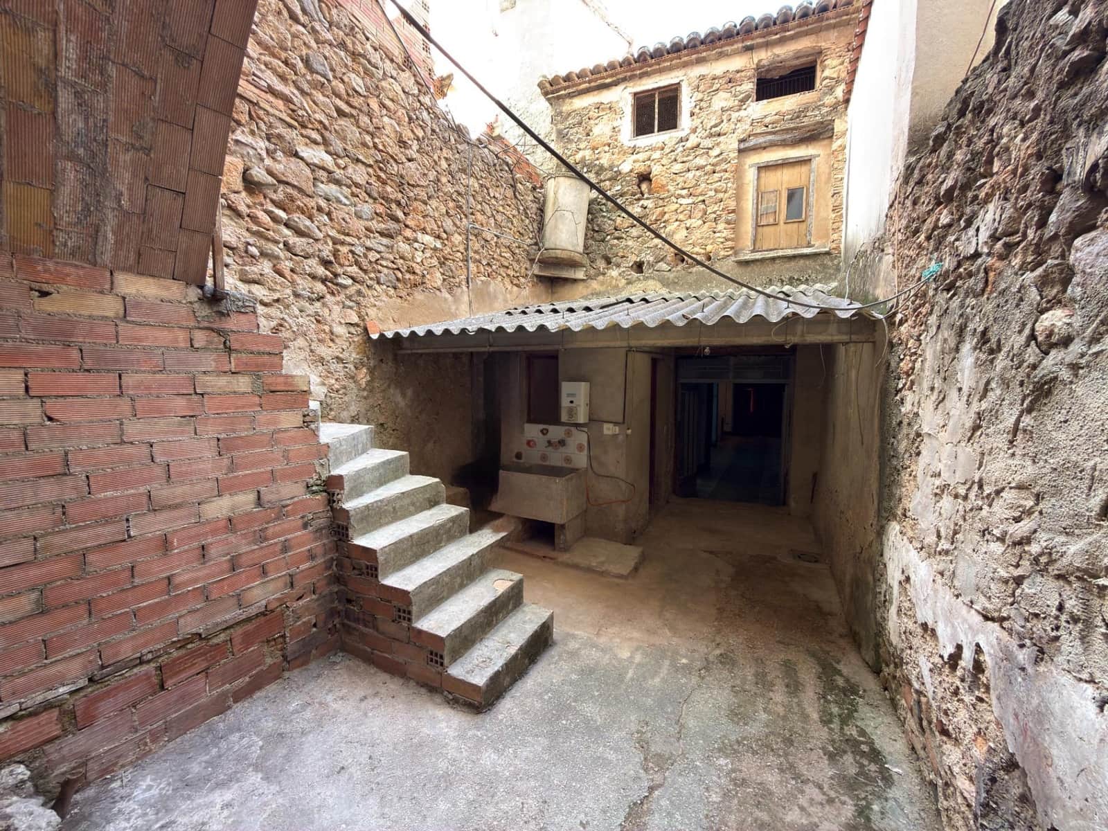 3 chambre Maison de Ville à vendre à Montichelvo avec garage - 40 000 € (Ref: 9419991)