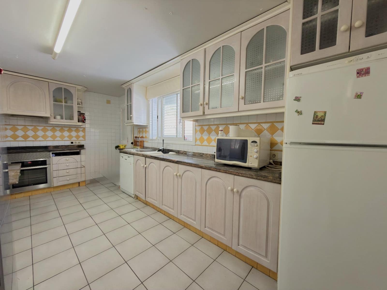 7 soveværelse Villa til salg i Gandia med garage - € 676.000 (Ref: 9437590)