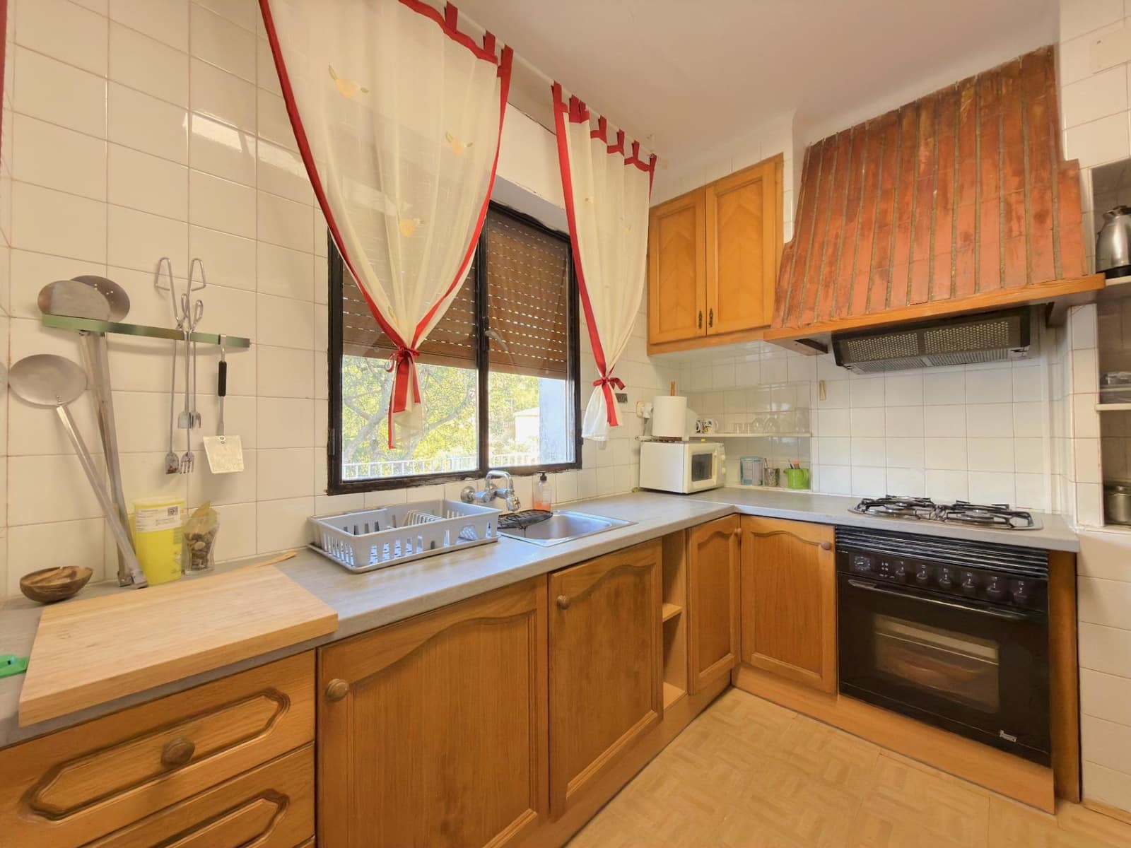 7 soveværelse Villa til salg i Gandia med garage - € 676.000 (Ref: 9437590)