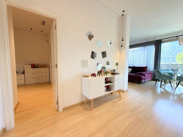 Piso de 2 habitaciones en Gandia en venta con piscina garaje - 209.000 € (Ref: 9446601)