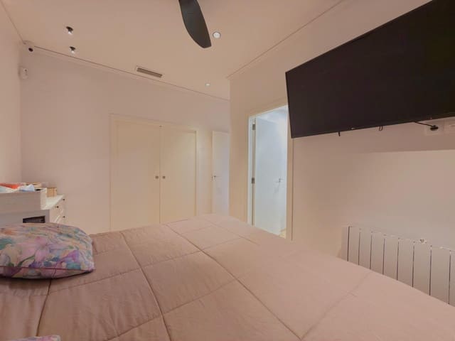 Piso de 2 habitaciones en Gandia en venta con piscina garaje - 209.000 € (Ref: 9446601)