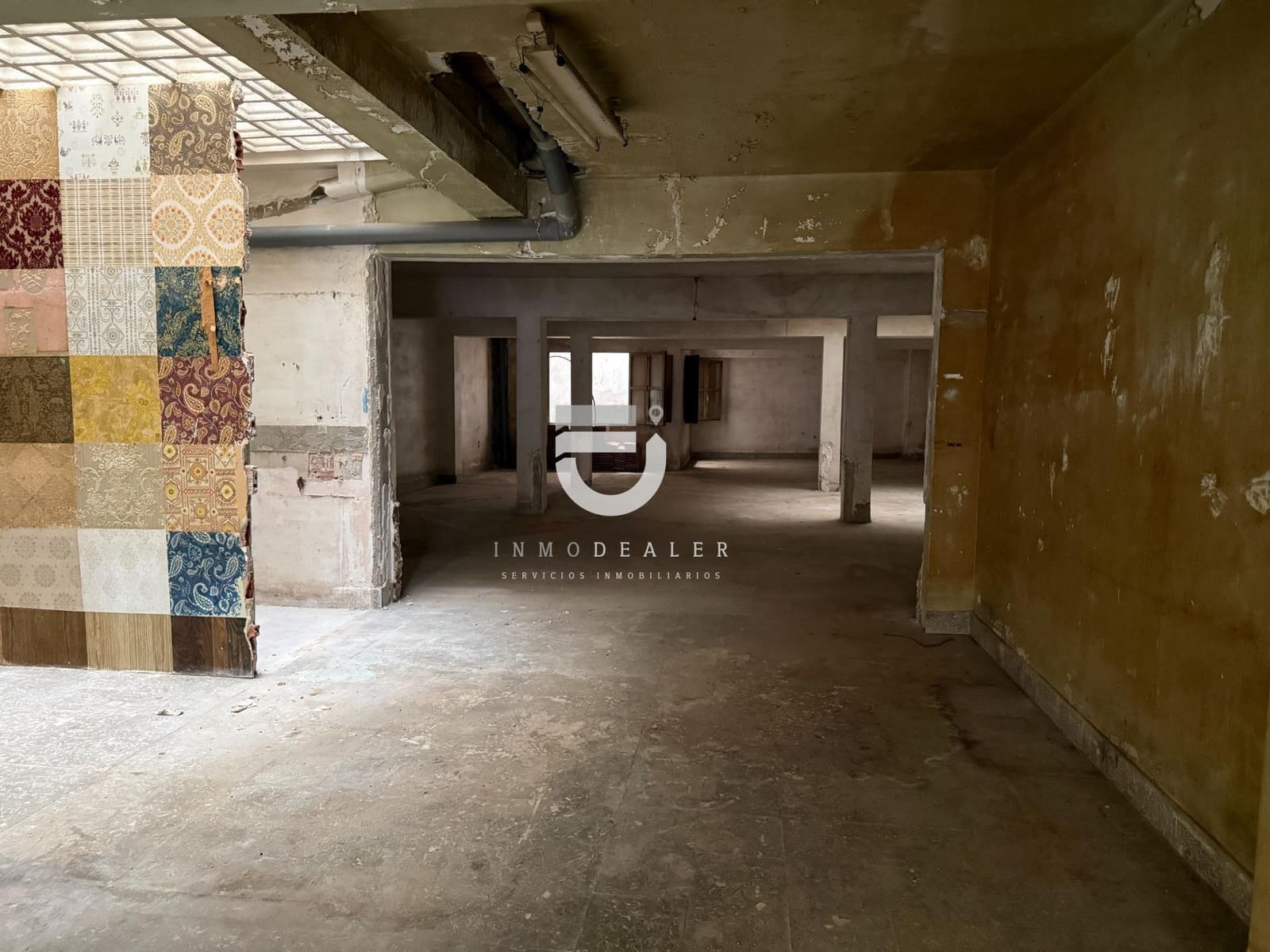 Comercial para venda em Gandia - 44 000 € (Ref: 9450435)