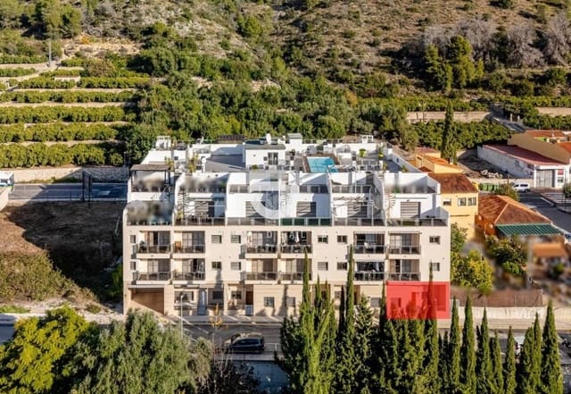 Piso de 3 habitaciones en Adsubia, Javea / Xàbia en venta con piscina - 180.000 € (Ref: 9462507)