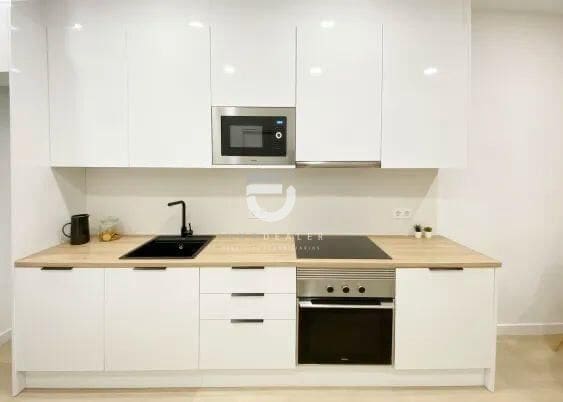 1 bedroom Apartment for sale in Miramar with pool garage - € 145,000 (Ref: 9496362)