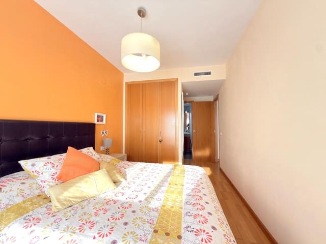 2 slaapkamer Flat te koop in Gandia met garage - € 225.000 (Ref: 9504476)