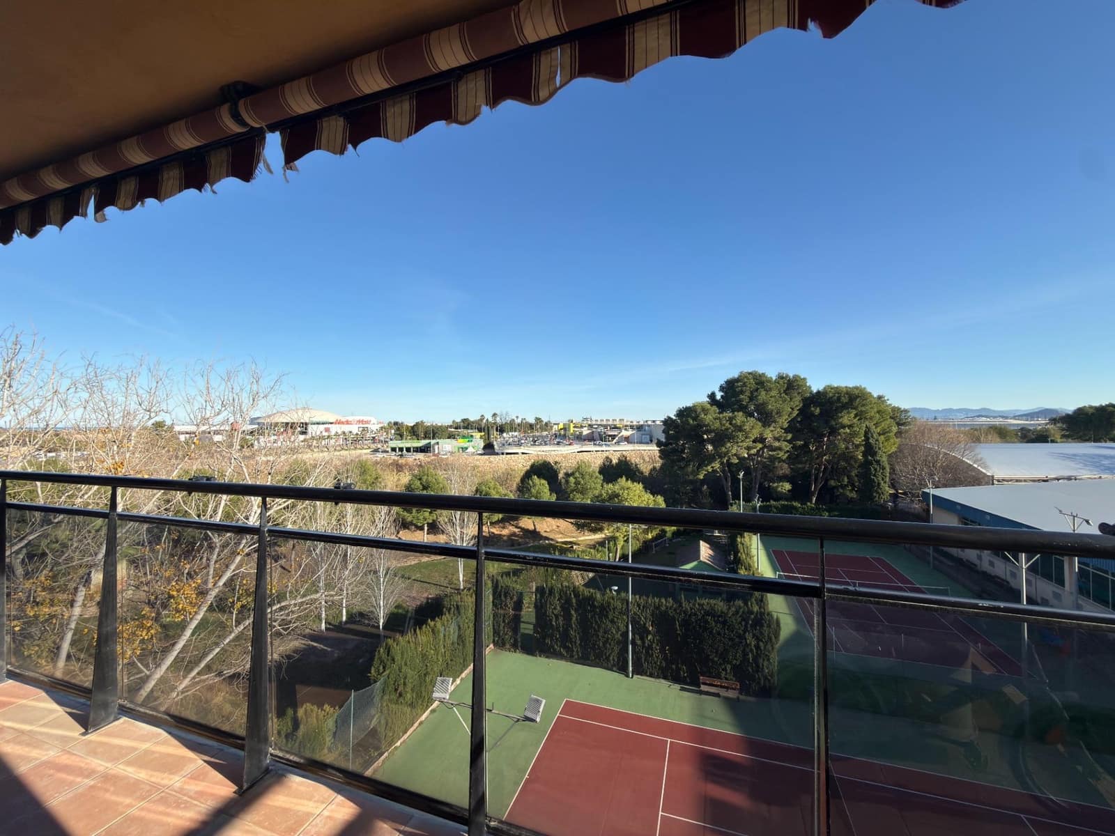 2 slaapkamer Flat te koop in Gandia met garage - € 225.000 (Ref: 9504476)
