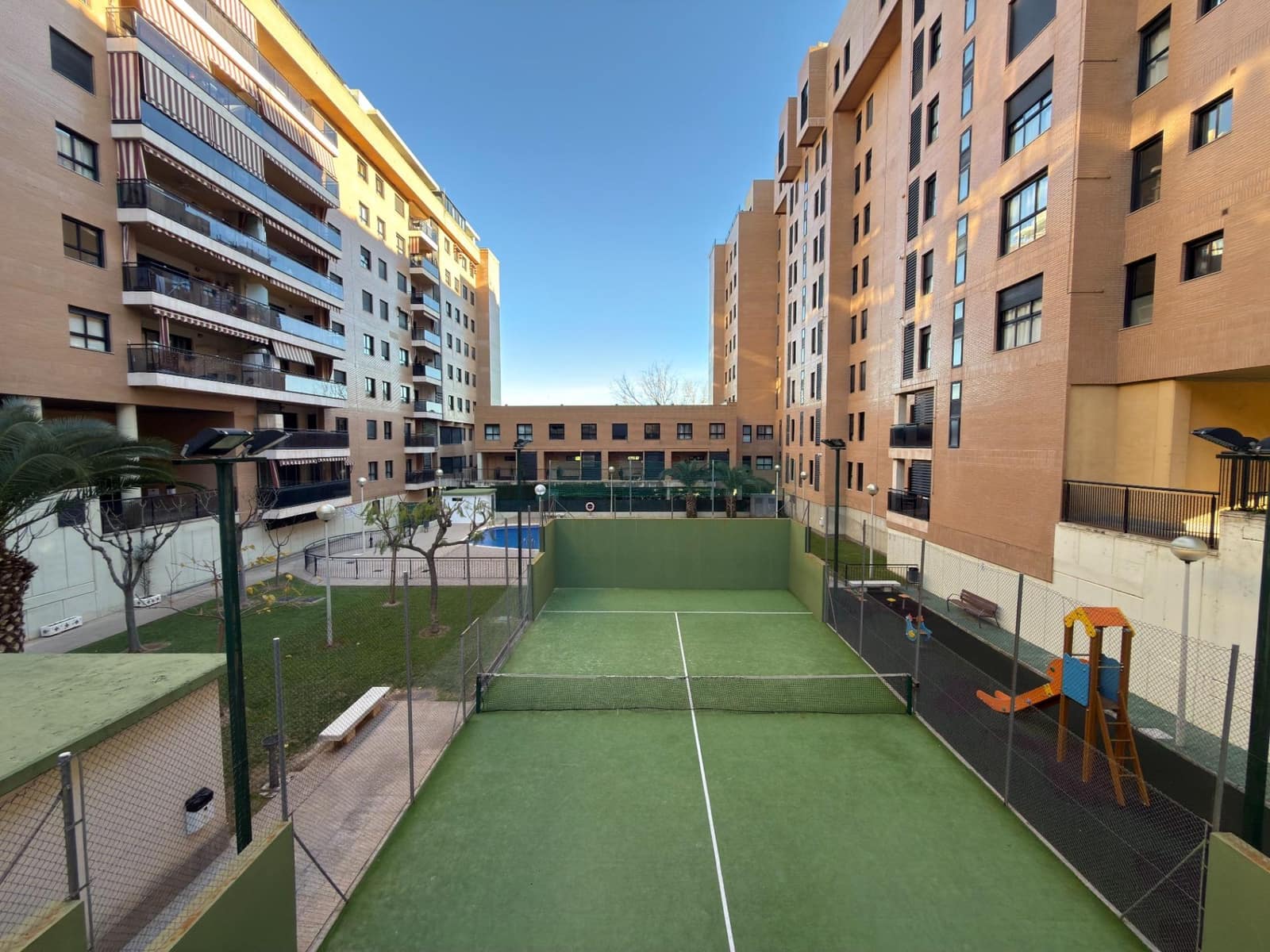 2 slaapkamer Flat te koop in Gandia met garage - € 225.000 (Ref: 9504476)