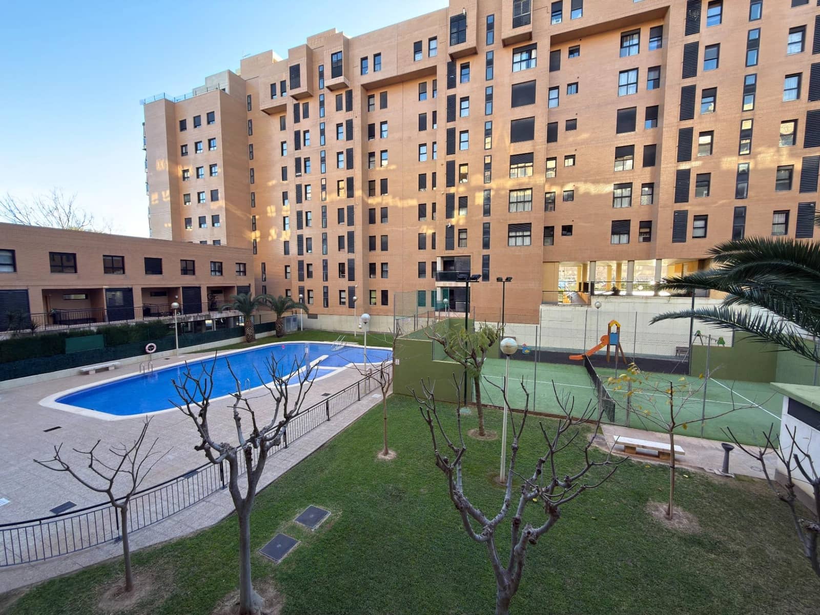 2 slaapkamer Flat te koop in Gandia met garage - € 225.000 (Ref: 9504476)