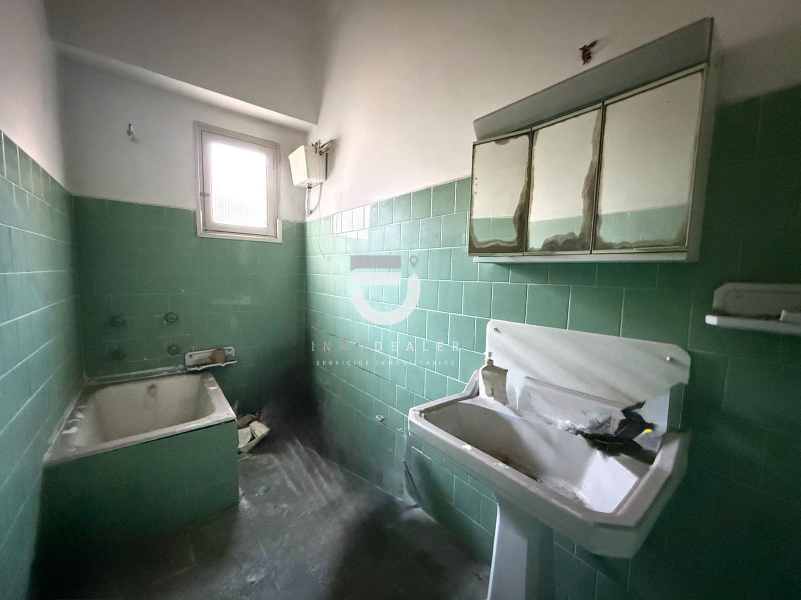 4 bedroom Flat for sale in Gandia - € 100,000 (Ref: 9513567)