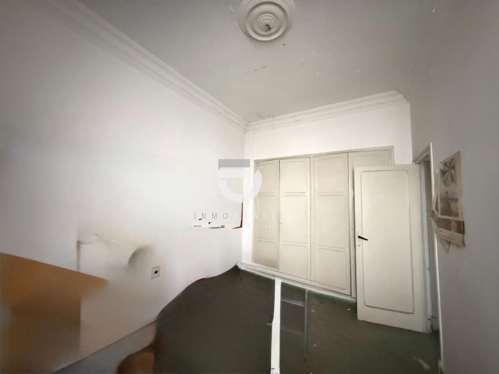 4 bedroom Flat for sale in Gandia - € 100,000 (Ref: 9513567)