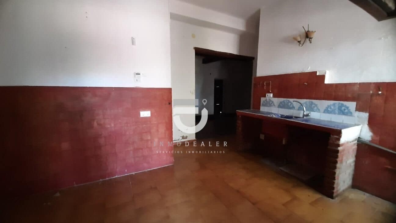 Chalet de 12 habitaciones en Dénia en venta con piscina - 817.000 € (Ref: 9533907)