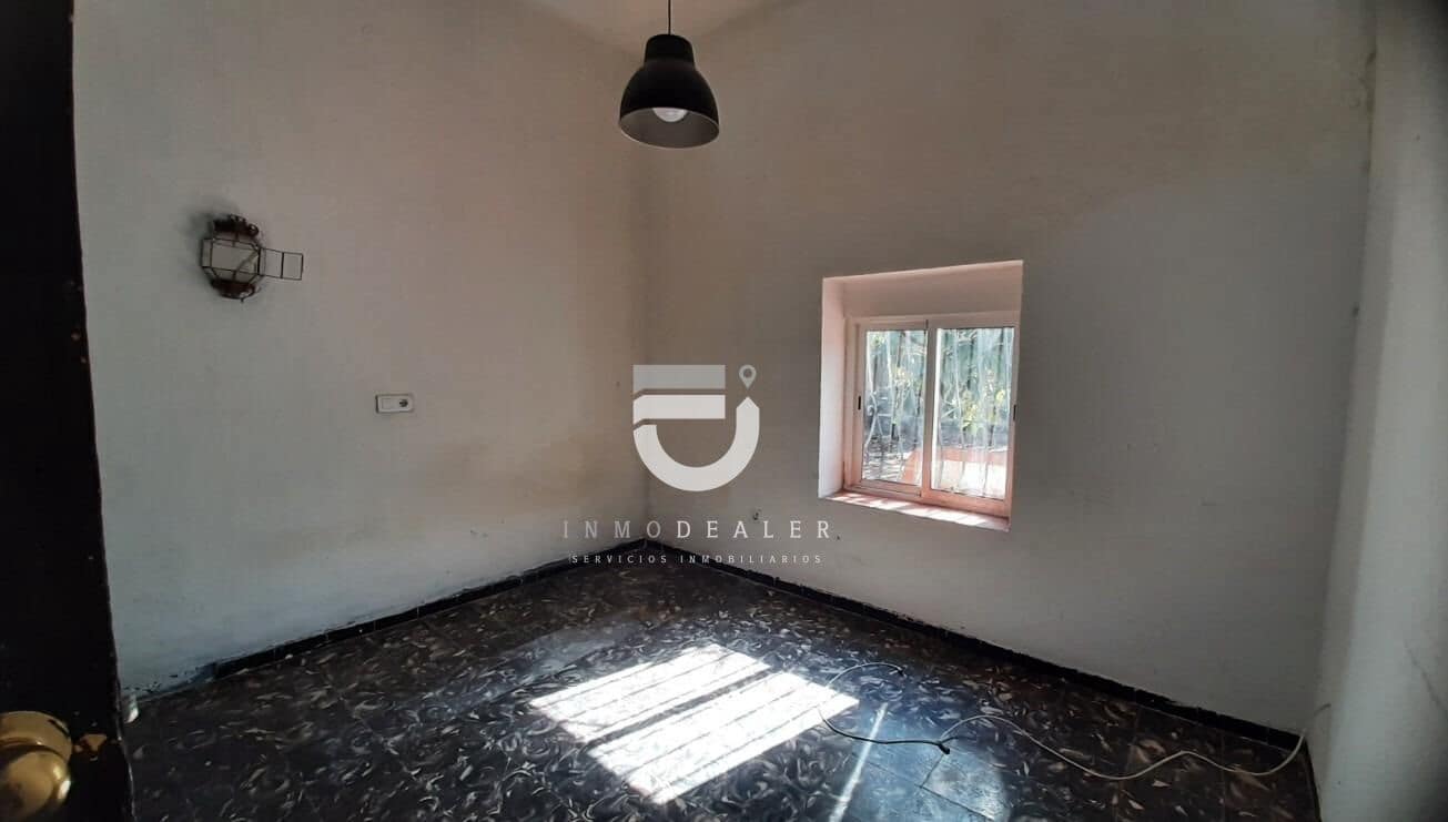 Chalet de 12 habitaciones en Dénia en venta con piscina - 817.000 € (Ref: 9533907)