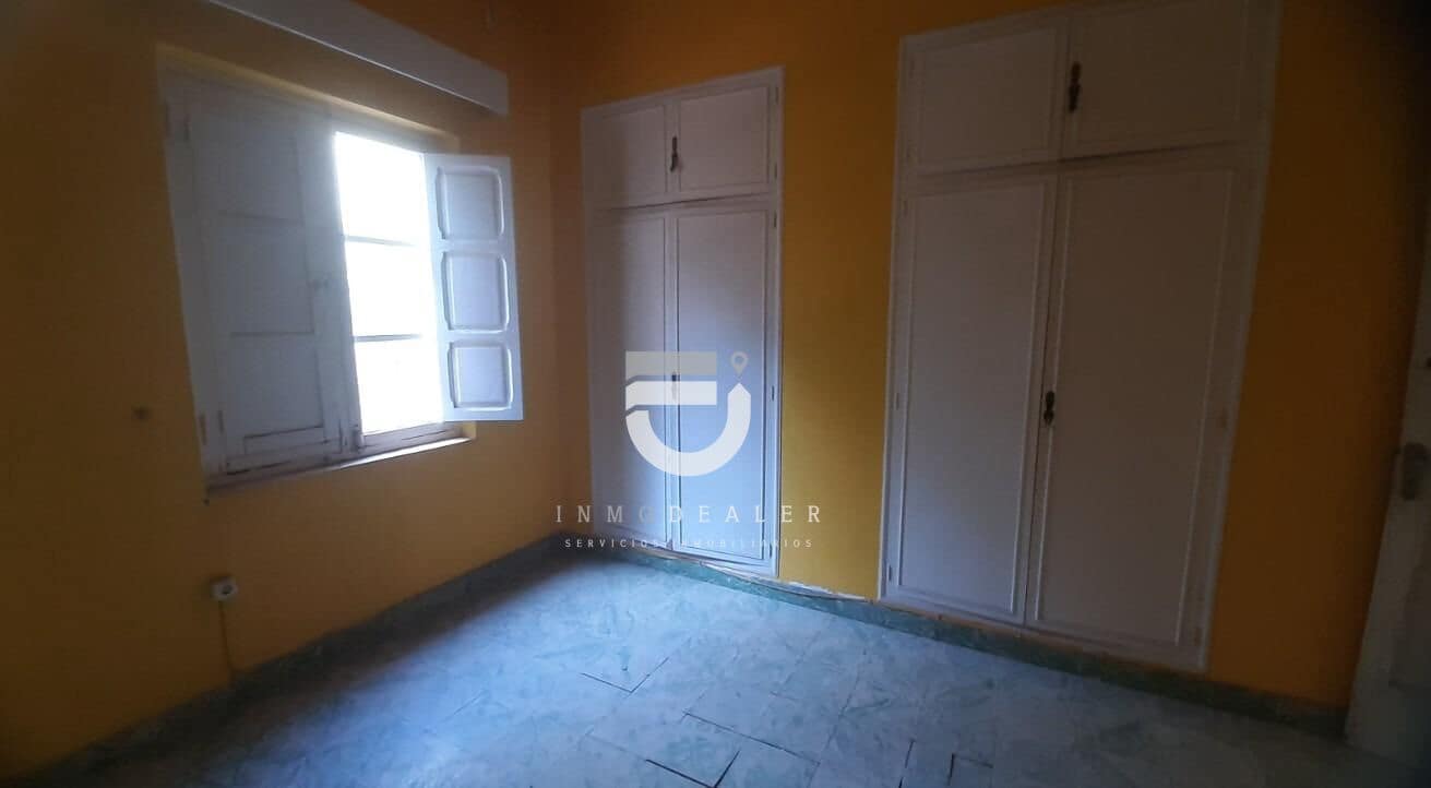 Chalet de 12 habitaciones en Dénia en venta con piscina - 817.000 € (Ref: 9533907)