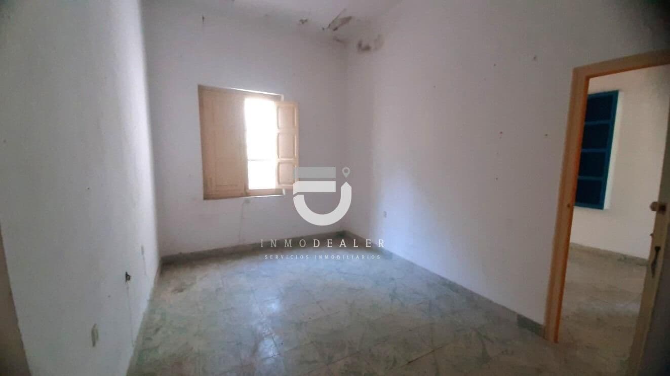 Chalet de 12 habitaciones en Dénia en venta con piscina - 817.000 € (Ref: 9533907)