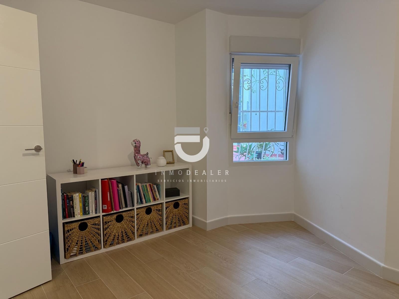 3 bedroom Flat for sale in Gandia with garage - € 220,000 (Ref: 9536082)