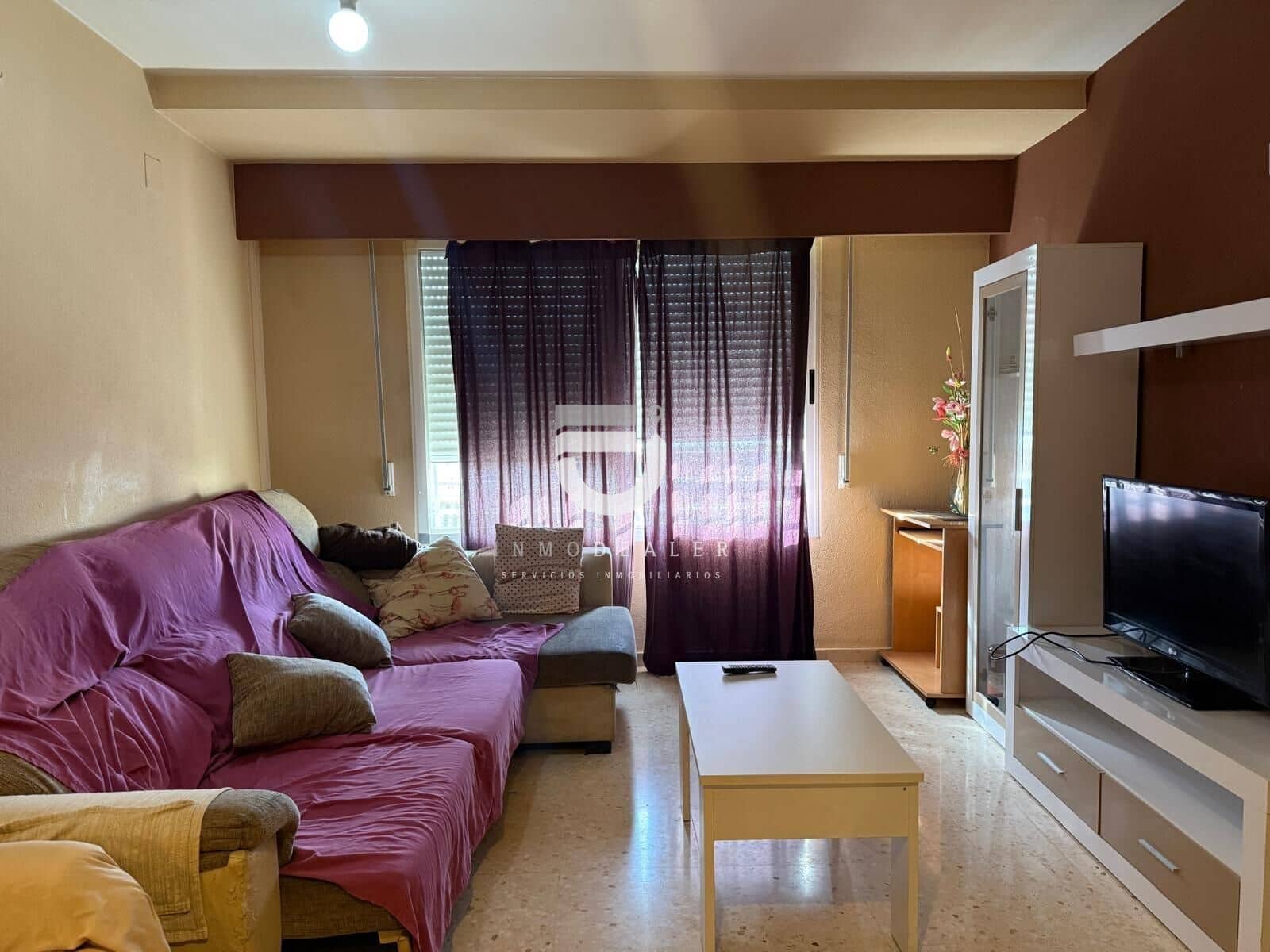 3 soveværelse Lejlighed til leje i Gandia - € 750 (Ref: 9571378)