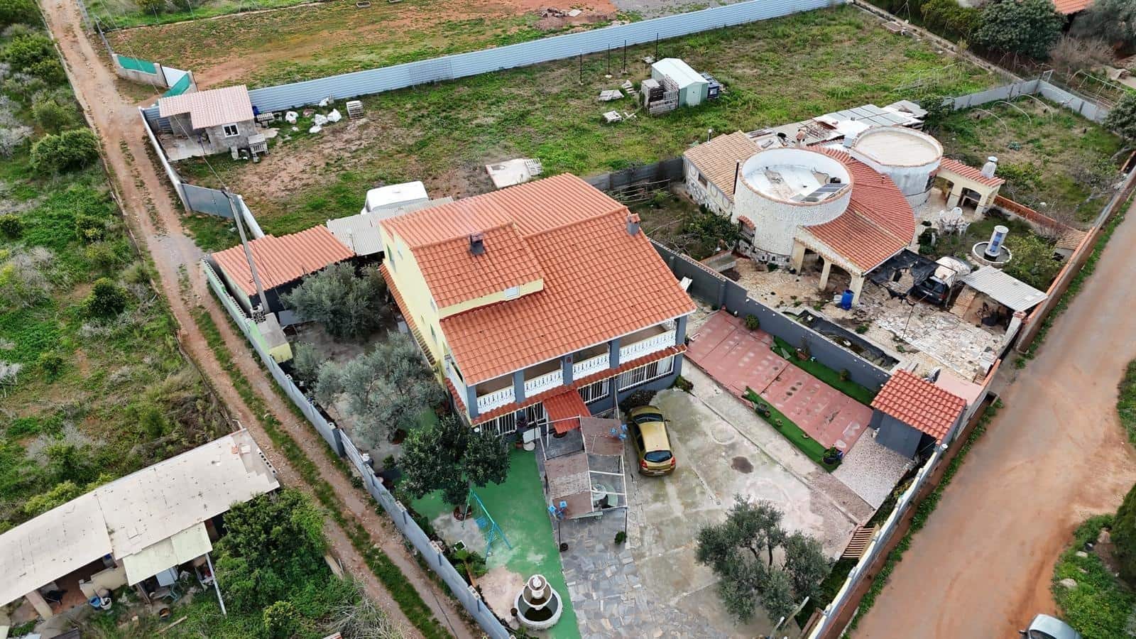 5 Zimmer Villa zu verkaufen in Vila-real mit Pool Garage - 295.000 € (Ref: 9583051)