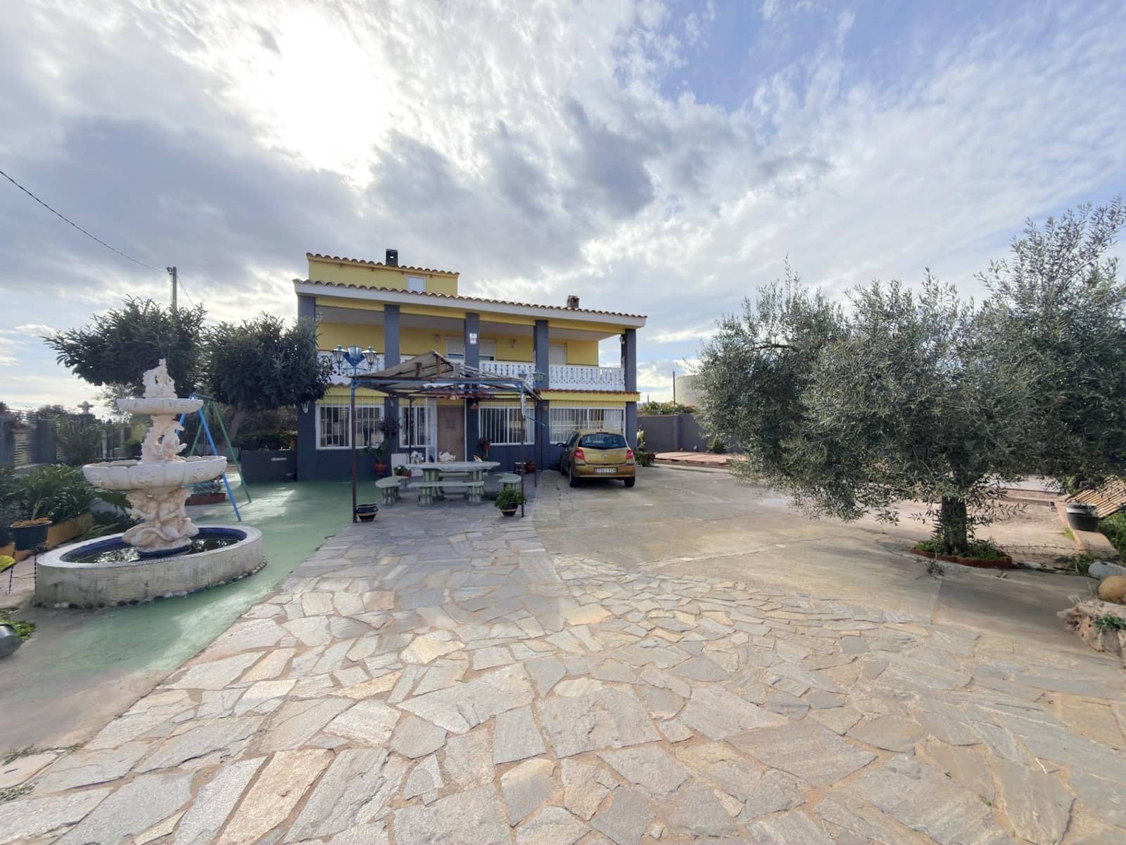 5 Zimmer Villa zu verkaufen in Vila-real mit Pool Garage - 295.000 € (Ref: 9583051)