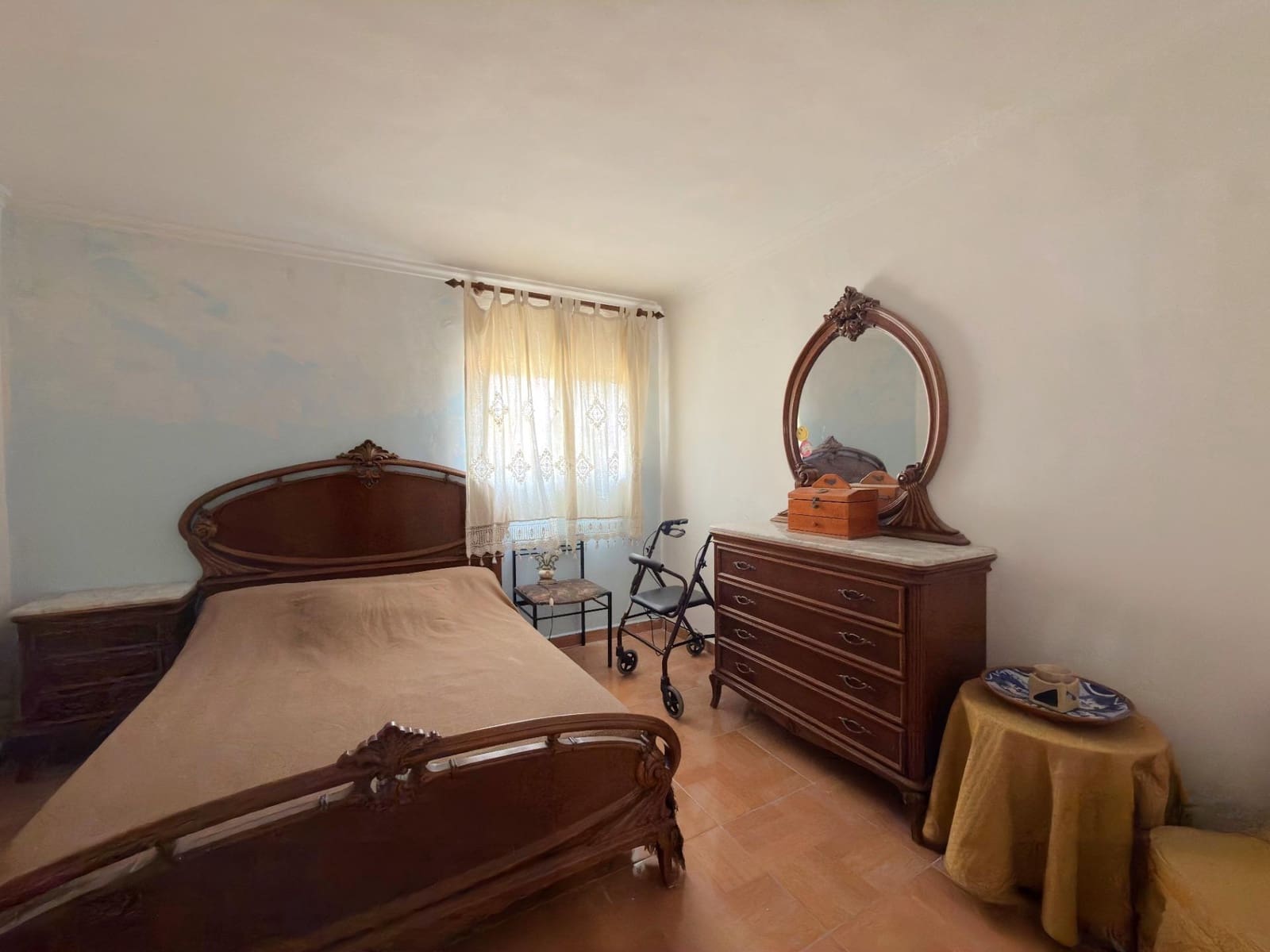 5 Zimmer Villa zu verkaufen in Vila-real mit Pool Garage - 295.000 € (Ref: 9583051)