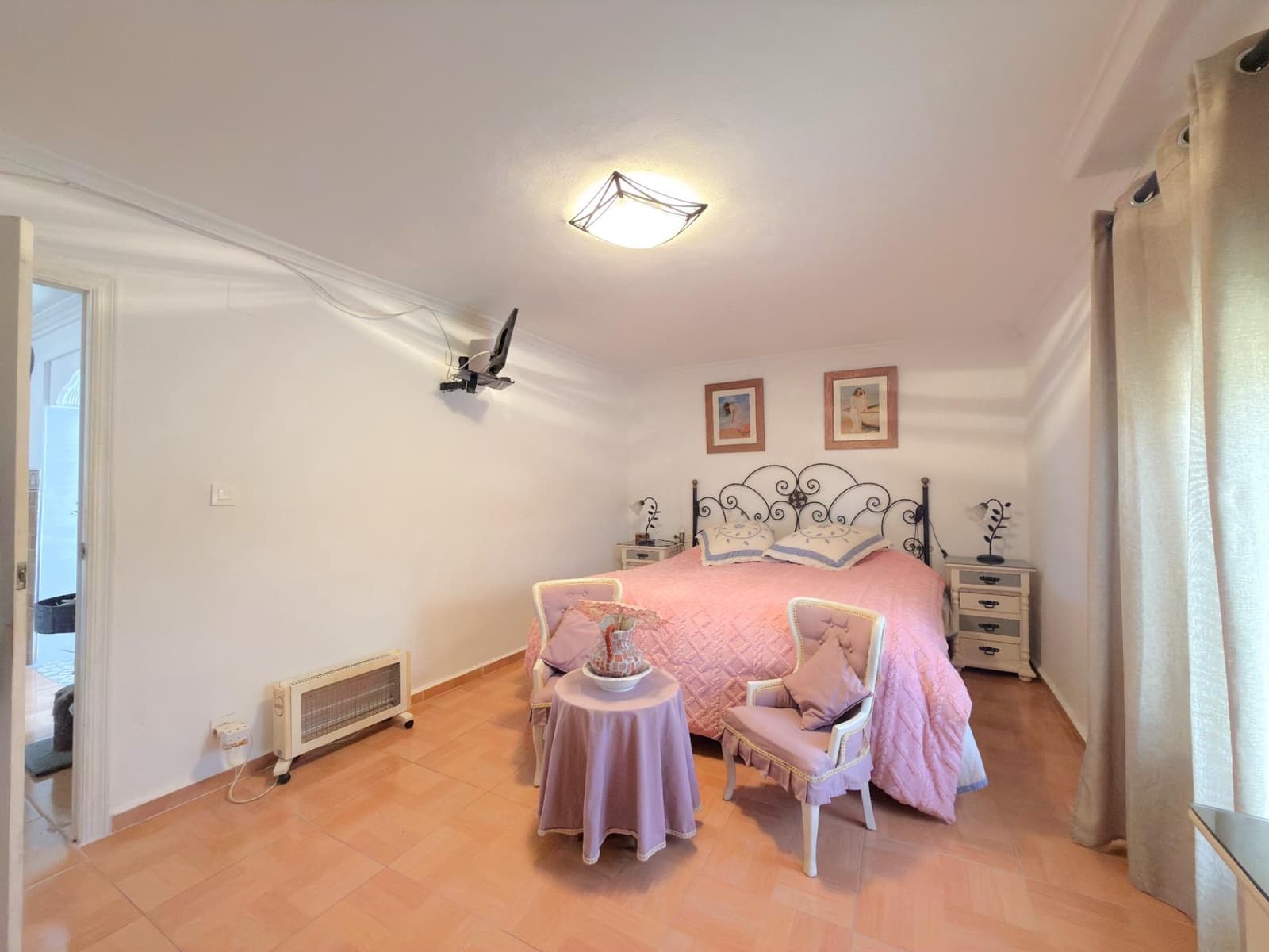 5 Zimmer Villa zu verkaufen in Vila-real mit Pool Garage - 295.000 € (Ref: 9583051)