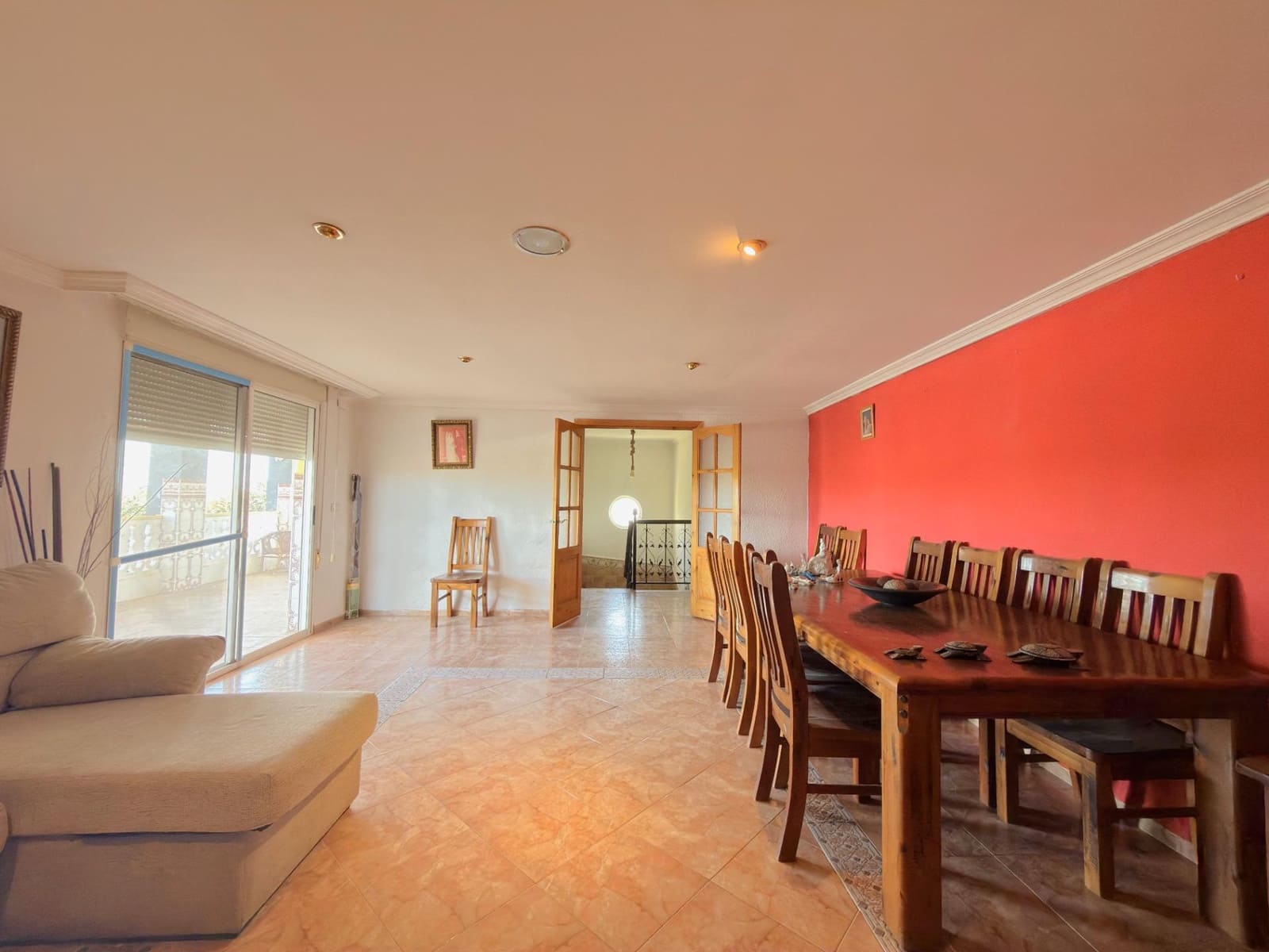 5 Zimmer Villa zu verkaufen in Vila-real mit Pool Garage - 295.000 € (Ref: 9583051)