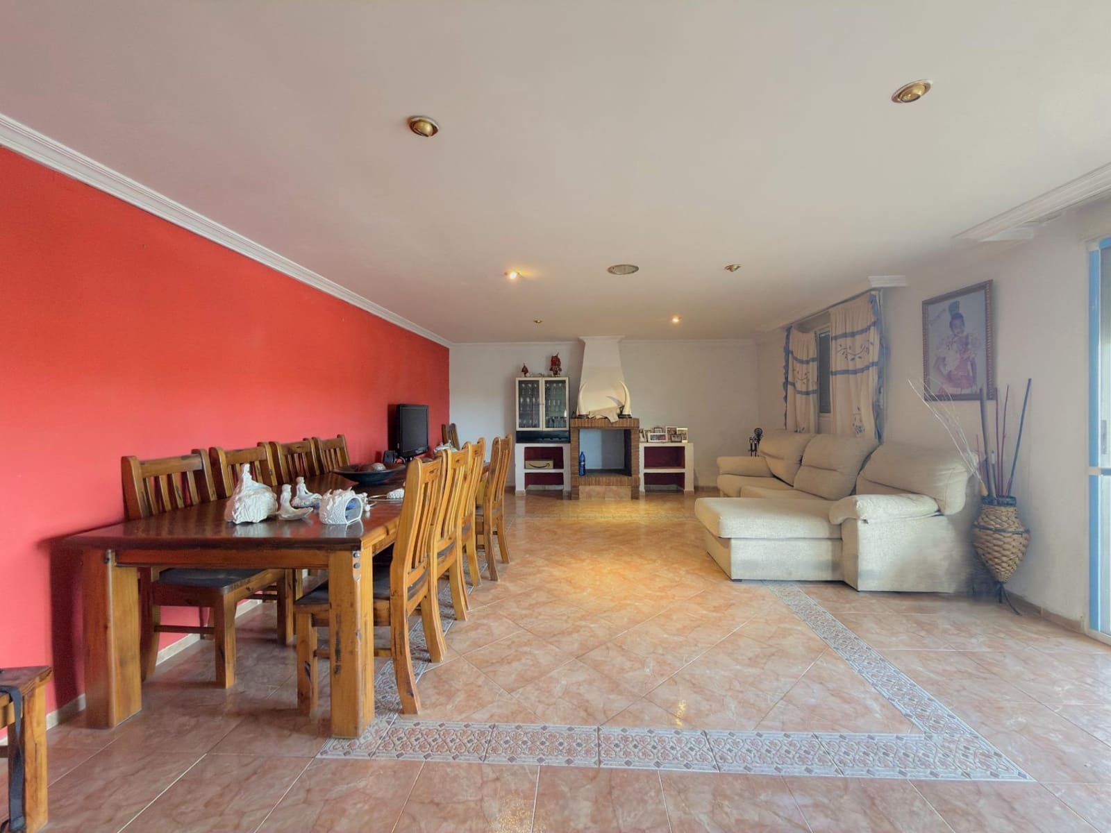 5 Zimmer Villa zu verkaufen in Vila-real mit Pool Garage - 295.000 € (Ref: 9583051)