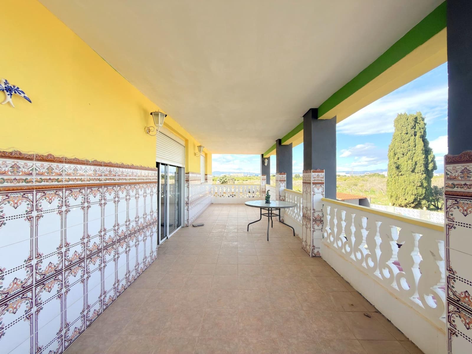 5 Zimmer Villa zu verkaufen in Vila-real mit Pool Garage - 295.000 € (Ref: 9583051)