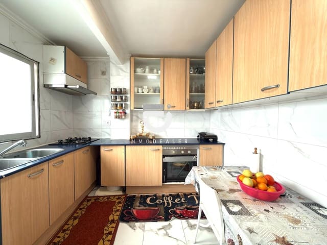 3 slaapkamer Flat te koop in Gandia - € 95.000 (Ref: 9583052)