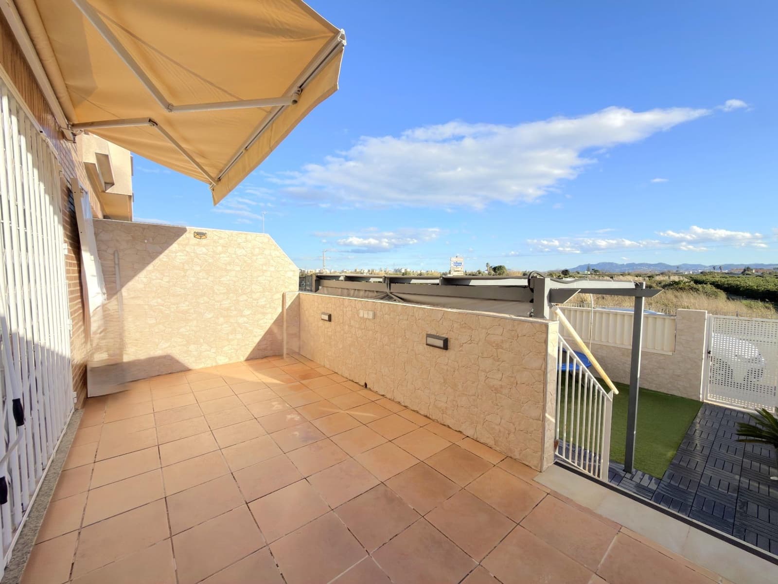 4 sovrum Radhus till salu i Miramar med garage - 300 000 € (Ref: 9583053)