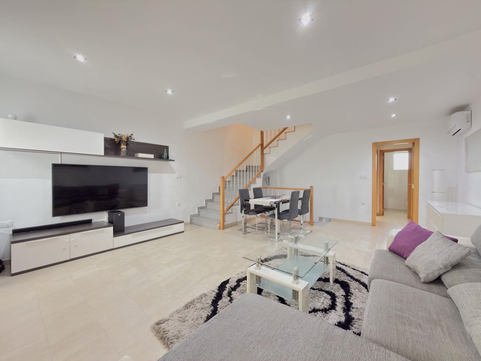 4 sovrum Radhus till salu i Miramar med garage - 300 000 € (Ref: 9583053)