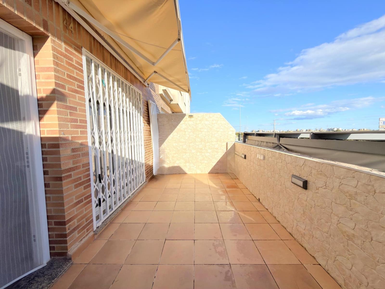 4 sovrum Radhus till salu i Miramar med garage - 300 000 € (Ref: 9583053)